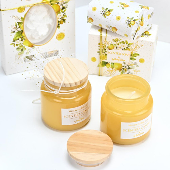 Wax yellow floral chic with wooden lid
