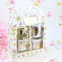 Σετ δώρου αρωματικό χώρου 100ml και κεριά fleur pink